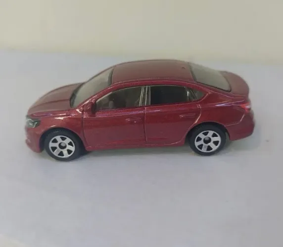 Miniatura Matchbox Nissan Sentra Vinho Loose Novo 1:64