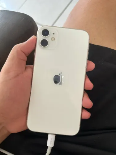 iPhone 11 64GB