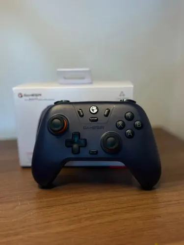 Controle Gamer GameSir T4 Nova Lite Space Purple ? Novo/Lacrado