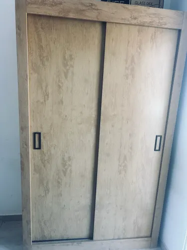 Guarda roupas solteiro