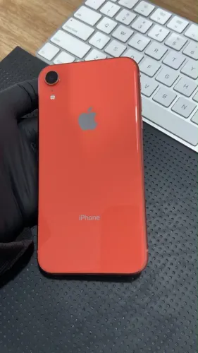 iPhone XR - 128gb