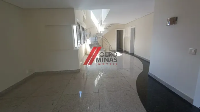 Lindo Apto de Cobertura, Cinco Qtos, três vagas, próximo a avenida Professor Mário Werneck
