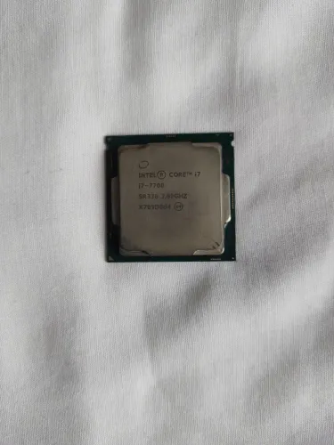 Processador Intel Core i7-7700 3.6GHz 4 Núcleos 8 Threads + Cooler Original - LGA 1151