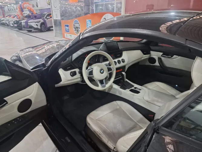BMW Z4 Roadster Sdrive 23I 2.5 24V 204cv 2P 2010