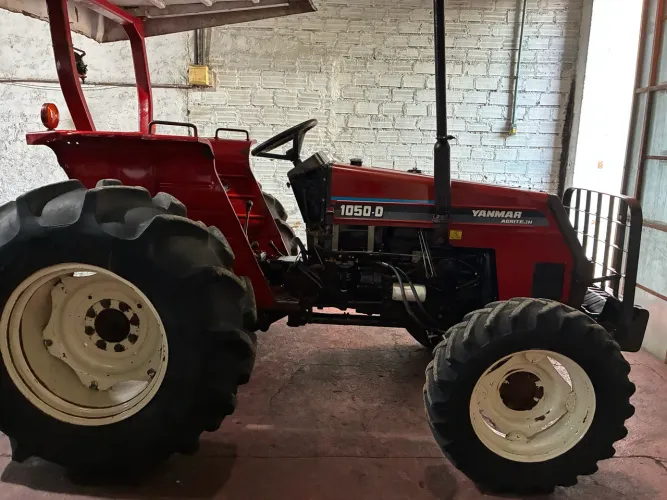 TRATOR YANMAR 1050 4X4 ANO 2006