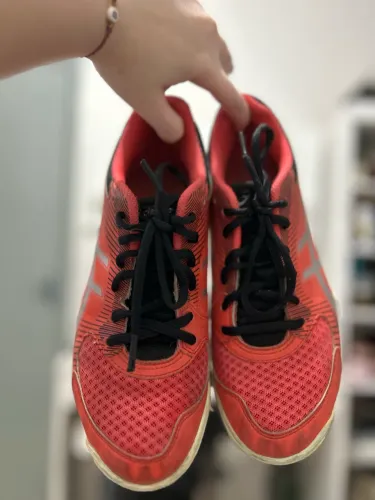 Tênis asics vôlei 35