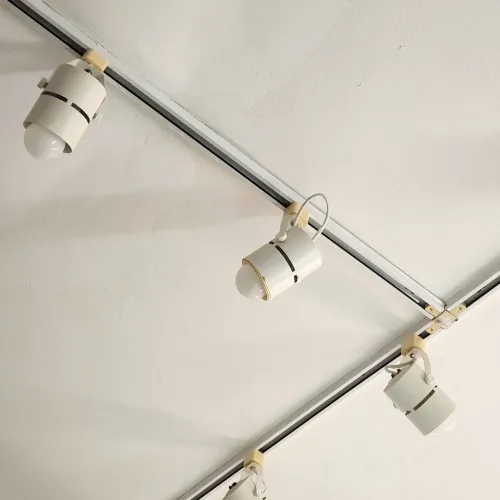 Trilho 2m individual com 4 spots branco bocal E27