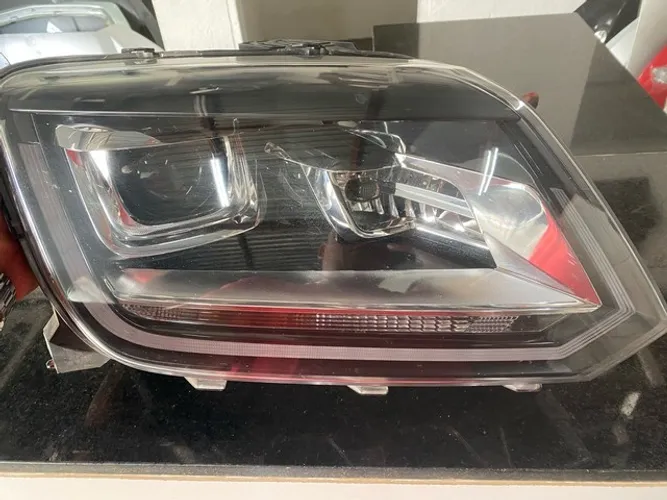 Farol amarok led 