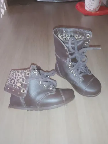 Botas Infantil Feminina - Tamanho 21 - Couro