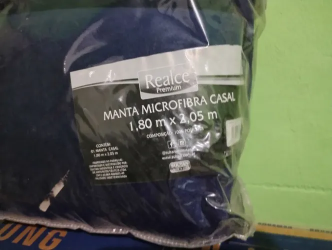 Manta Microfibra Casal Realce Premium 1,80m x 2,05m