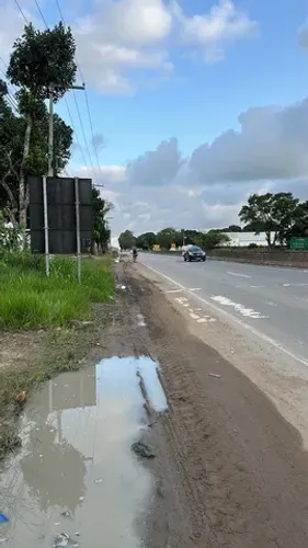 VENDO ÁREA NAS MARGENS DA BR 104