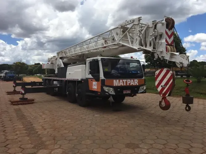 Locação de Guindaste 70 ton e 25 ton