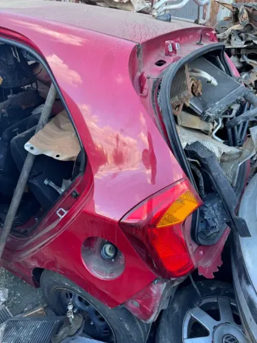 Lanterna kia Picanto 2014 esquerda usada 