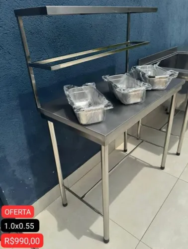 Mesa condimentadora 1.0 Metro aço inox c/ 03 cubas.