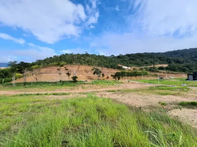 Condomínio Vale dos Pássaros Teresópolis - Lotes a partir de 300m² cercado de verde!