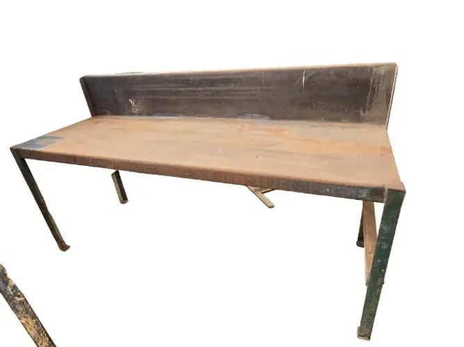 Mesa bancada de aço reforçada tampo 1/4" 0,65 × 2 metros