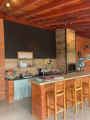 Rancho de porteira aberta com 2 Suítes à venda, 450 m² por R$ 810.000 - Aldeia dos Lagos -