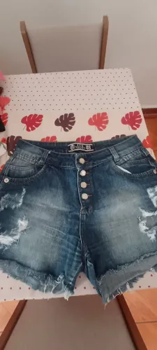 Short Jeans Destroyed