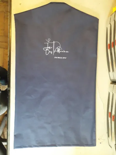 Capas para Ternos e Vestidos