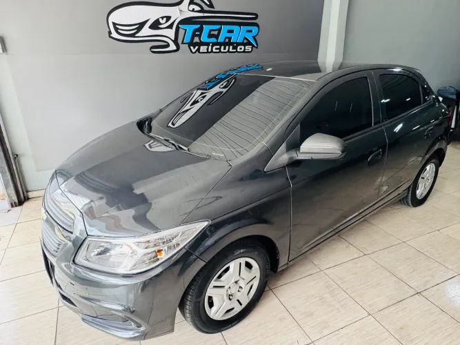 * Chevrolet Onix JOY Hatch 1.0 * 8V Flex Mec. 4P 2018