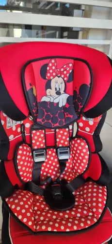 Cadeirinha de Carro Minnie Vermelha