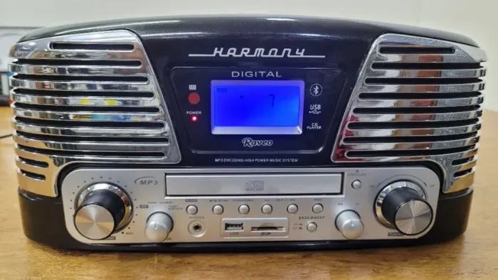 Vitrola harmony retro vintage Toca disco A Vitrola Harmony retrô vintage é perfeita para o