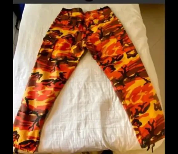 Calças Cargo Camufladas Laranja e Amarelo