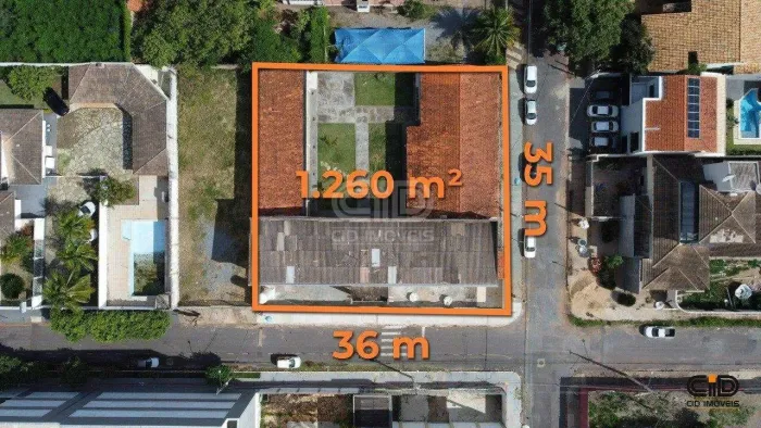 Prédio comercial á Venda com mais de 1.000 m² no bairro Jardim Cuiabá