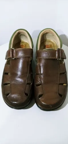 Sandália Doctor Shoes Prevent couro( ref. 3059) Tam.39. Usado.