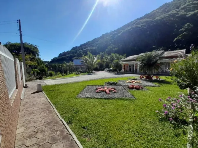 Chácara com 5 dormitórios à venda no bairro Santa Lidia - Penha/SC