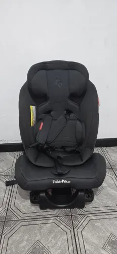 Cadeirinha Fischer Price com Isofix