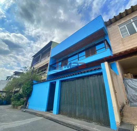 Casa com 3 quartos em Pechincha com 215m²