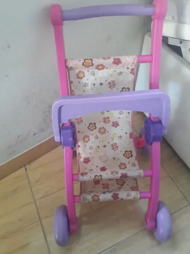 Carrinho de Bebê de Brinquedo