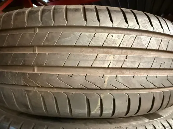 Pneu 225/60/18 Scorpion 85 % vida útil