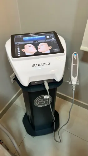 Aparelho Ultrassom micro e macrofocado ULTRARMED