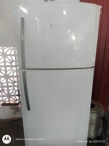 REFRIGERADOR BOSCH FROST FREE 360L