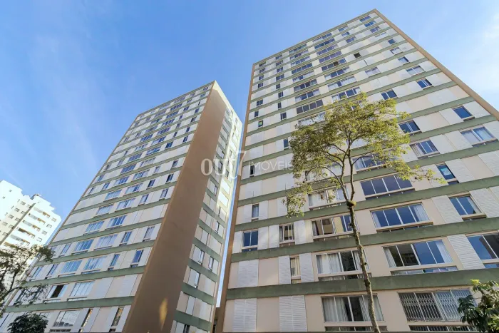 Apartamento de 146m² com 3 quartos no Centro