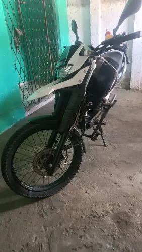 Moto de procedência ... 