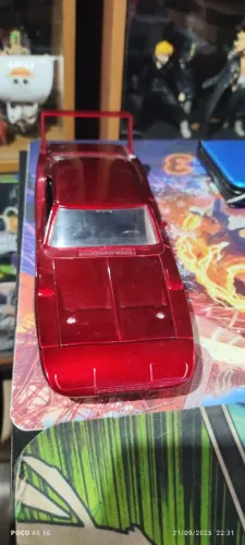 Dodge Charger Daytona Vermelha 1/24