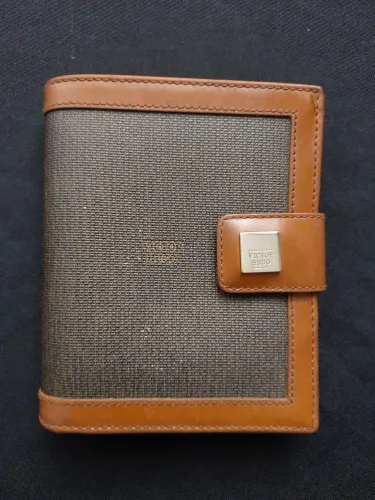 Carteira Victor Hugo Clássica e Porta Documentos - 100% Original e Única Dona!