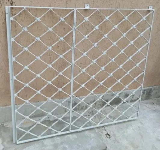 Grade de ferro 102.5 x 114.5