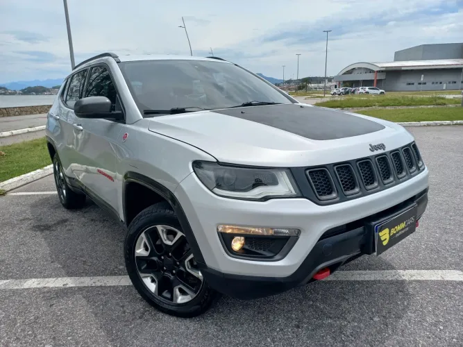 Jeep compass trailhawk 2018 4x4 com apenas 113 mil km