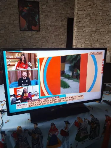 Tv lg led 40poleg. Digital