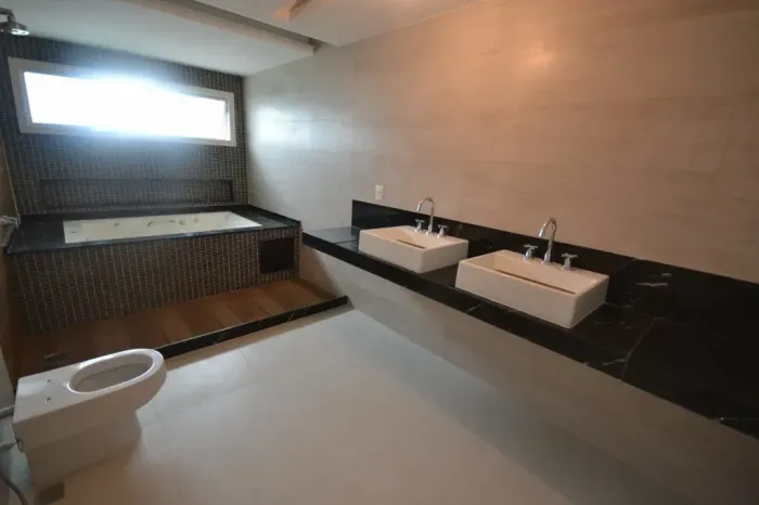 CASA - BARRA DA TIJUCA - PRAIA - CONDOMINIO JARDIM MARAPENDI - ESPETACULAR - R$ 9.800.000,