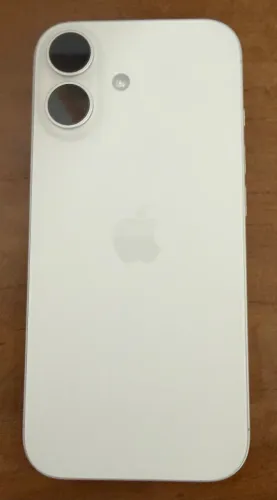 iPhone 17 