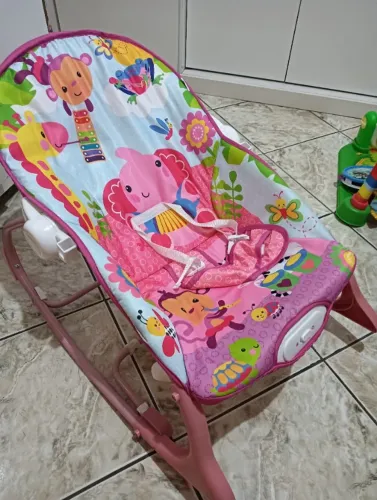 Cadeirinha musical, cinto está ok, cadeira vibra ok.