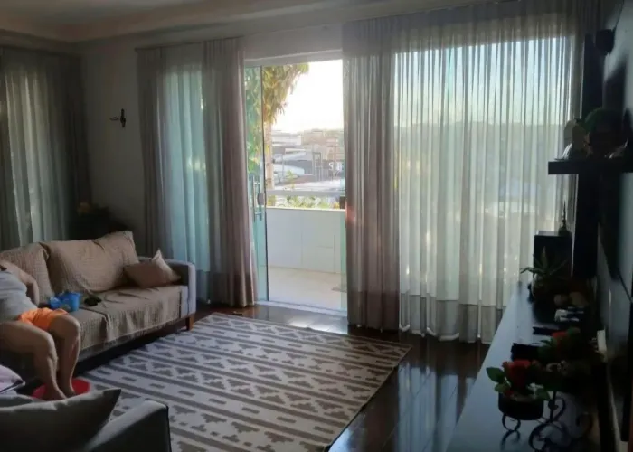 APARTAMENTO TÉRREO AMPLO - 206m² - 3 QUARTOS - ZILDOLÂNDIA