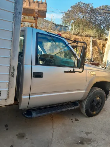 Vendo ou troco gmc 6-150