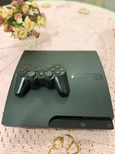 PlayStation 3 Slim 1TB 77 Jogos