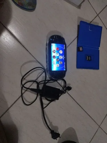PSVita em ótimo estado!!!